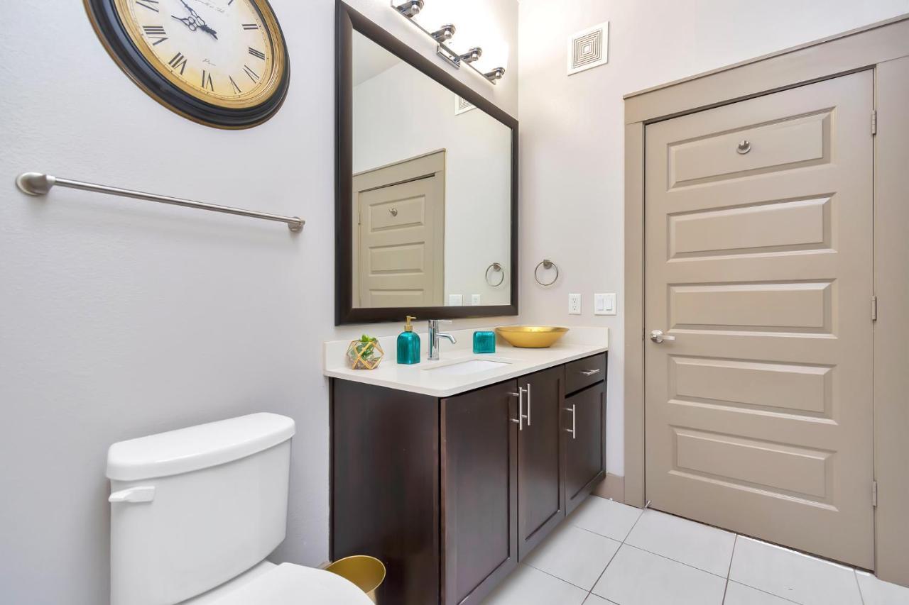 U1 Penthouse Downtown Houston Rental Car Available Apt 1Br 1Bth Gym Sleep Good Exterior foto